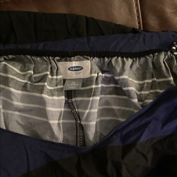 Old navy maxi dress - Picture 6 of 7